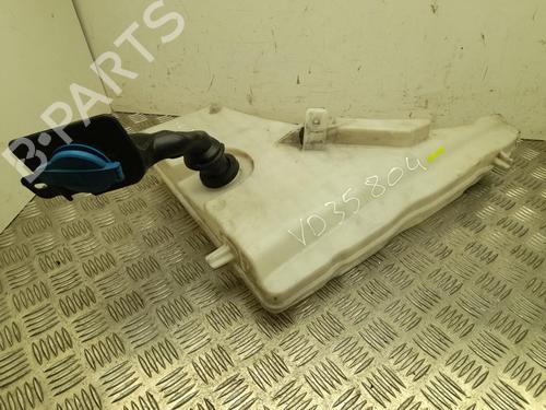windscreen-washer-tank-audi-q7-4mb-4mg-4mq-2015-37560139 main image