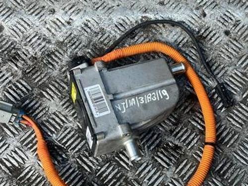 Used Water radiator TESLA MODEL S (5YJS) P100D AWD (772 hp) 28936071