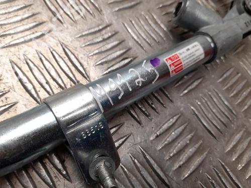 Engate do cinto TESLA MODEL S (5YJS) 75D AWD | BP37571300I32 - Image 4