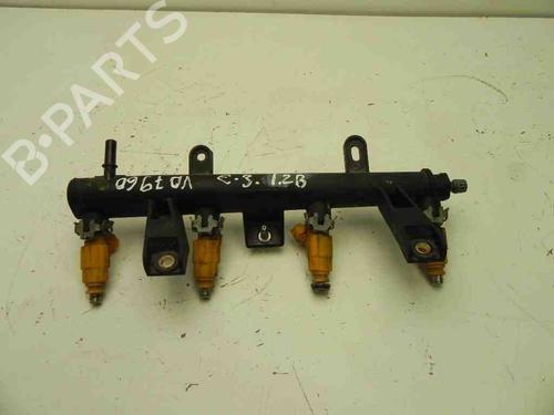 Used Injection rail CITROËN C3 II (SC_) 1.2 VTi 82 (82 hp) 28935794