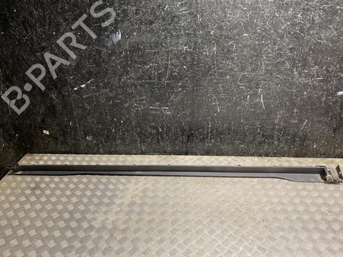 Faldon derecho Faldon derecho BYD SEA LION 07 EV (313 hp) 39700806 39700806