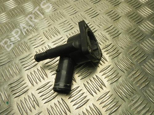 Used Thermostat housing TOYOTA AURIS (_E18_) 1.8 Hybrid (ZWE186_, ZWE186R) (136 hp) 28924025