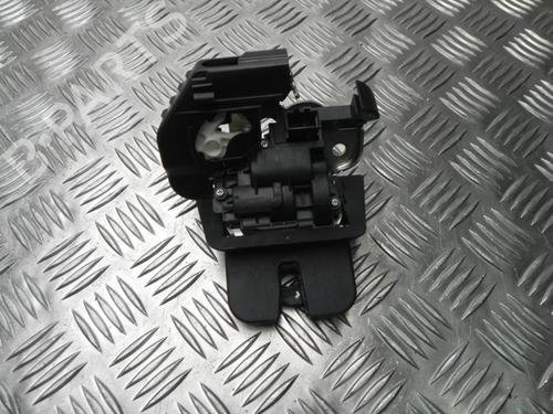 Used Tailgate lock Tailgate lock 37577101 37577101