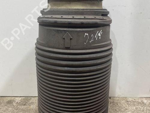 Used Right rear shock absorber MERCEDES-BENZ CLS (C218) CLS 63 AMG 4-matic (218.376) (585 hp) 28917856