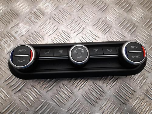 Used Climate control Climate control 37555746 37555746