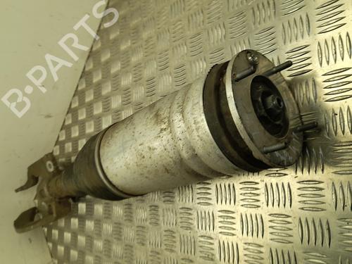 Right front shock absorber LAND ROVER RANGE ROVER IV (L405) 3.0 TDV6 4x4 | BP28911418M17 