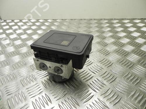 abs-pump-vw-passat-b8-variant-3g5-cb5-2014-37577647 main image