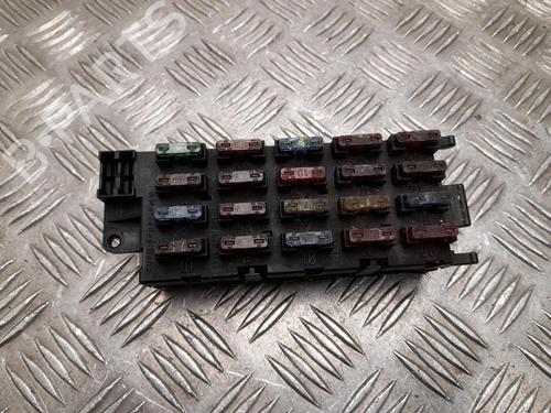 Used Fuse box Fuse box 37562791 37562791