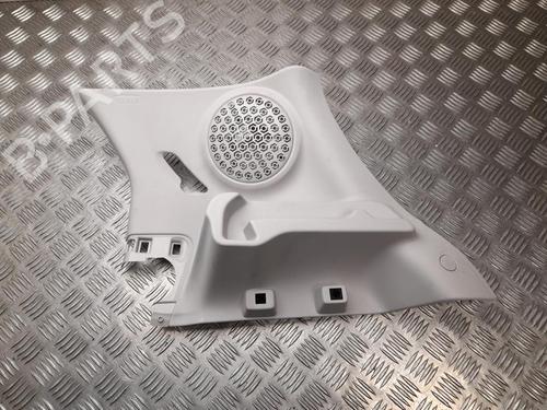 outra-smart-forfour-hatchback-453-2014-37549934 main image