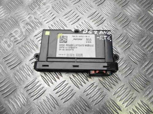 Używane Moduł elektroniczny TESLA MODEL S (5YJS) 85D AWD (525 hp) 28923791