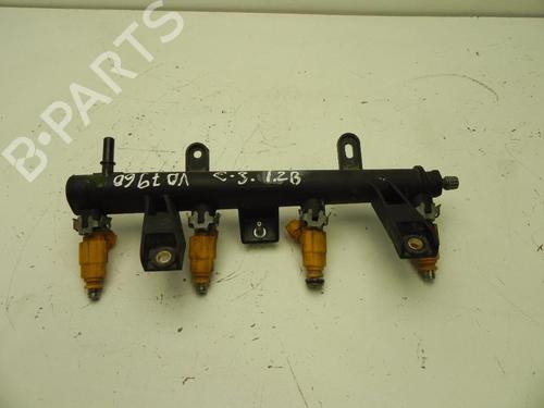 Used Injection rail Injection rail 37560002 37560002