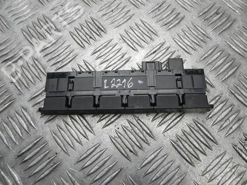 Switch VW TOURAN (5T1) 2.0 TDI | BP37545721I30 - Image 3