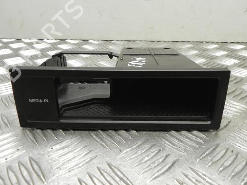 Used Glove box SKODA FABIA II (542) 1.2 TDI (75 hp) 28913444
