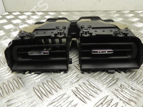 Used Air vent TOYOTA PRIUS (_W5_) 1.8 Hybrid (ZVW50, ZVW50_, ZVW51_, ZVW50R, ZVW51) (122 hp) 28930920