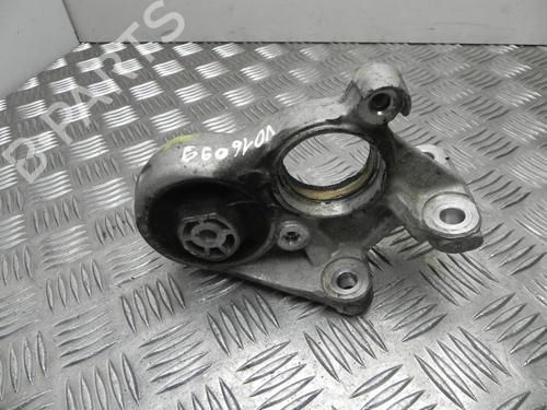 Used Engine mount Engine mount 37579470 37579470