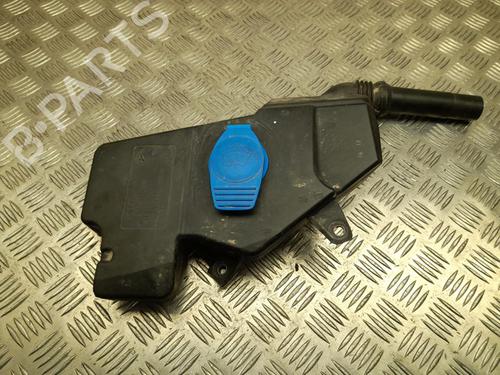 Used Windscreen washer tank Windscreen washer tank 37557639 37557639