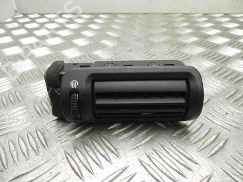 Used Air vent KIA SORENTO II (XM) 2.2 CRDi (197 hp) 28929195