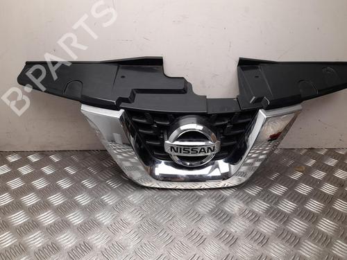Used Grille NISSAN JUKE (F15) 1.2 DIG-T (115 hp) 28909734