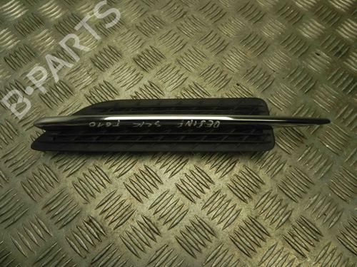 Used Grille MERCEDES-BENZ SLK (R172) 250 CDI / d (172.403) (204 hp) 28926247