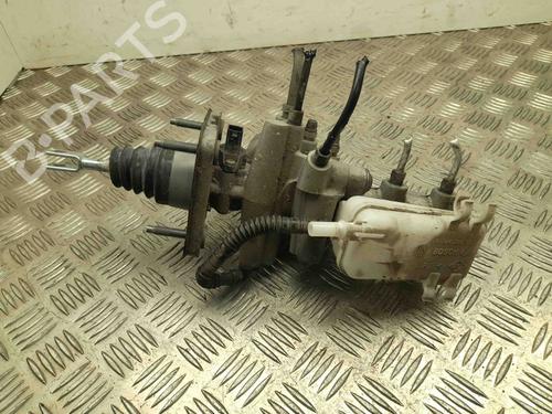 Used Brake master cylinder RENAULT ZOE (BFM_) ZOE (88 hp) 28914144