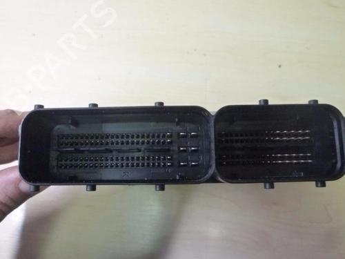 Used Engine control unit (ECU) SKODA OCTAVIA II (1Z3) 1.9 TDI (105 hp) 28930343