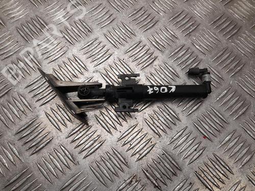 Used Headlight washer LAND ROVER RANGE ROVER IV (L405) 4.4 SDV8 4x4 (340 hp) 28945640