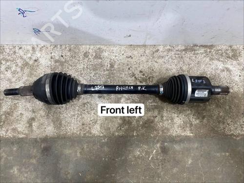 Used Left front driveshaft Left front driveshaft CHRYSLER PACIFICA (RU) 3.6 Hybrid (264 hp) 28921972 28921972