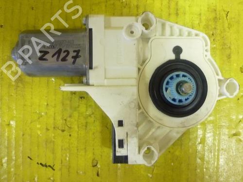 Used Right front window motor Right front window motor LAND ROVER DISCOVERY IV (L319) 3.0 TD 4x4 (245 hp) 28914134 28914134