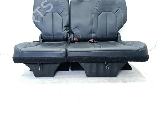 Siège arrière CHRYSLER PACIFICA (RU) 3.6 Hybrid | BP31070000C17