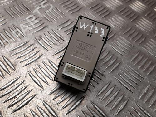 Right front window switch HYUNDAI IONIQ (AE) 1.6 GDI Hybrid | BP28938596I26