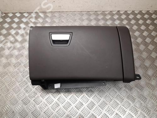 Used Glove box Glove box 37567785 37567785