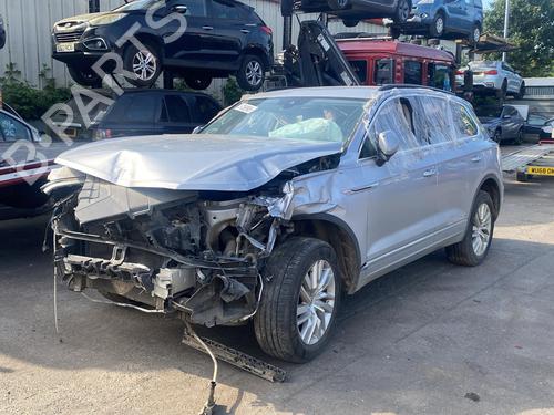 Headlight switch VW TOUAREG (CR7, RC8) 3.0 TDI 4motion | BP37563569I24 - Image 9