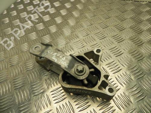 Used Engine mount Engine mount 37576910 37576910