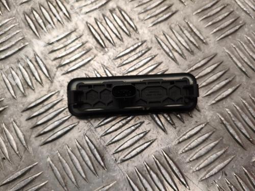 Switch ALFA ROMEO GIULIA (952_) 2.0 (952ABA25B) | BP38298603I30 - Image 2