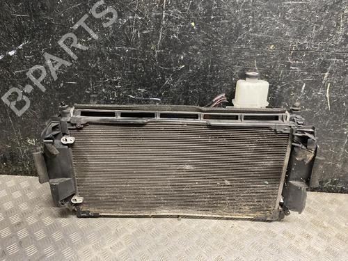 Used Water radiator Water radiator 38056678 38056678