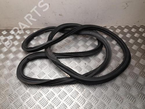 Used Rubber door seal Rubber door seal 37555870 37555870