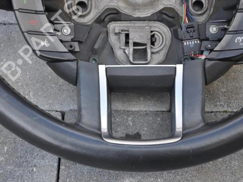 Steering wheel LAND ROVER RANGE ROVER EVOQUE (L538) 2.0 D 4x4 | BP30557265C49