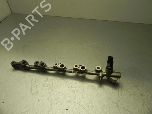 Used Injection rail Injection rail 37576500 37576500