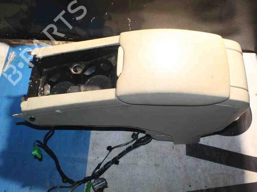 Used Armrest / Center console VOLVO S60 II (134) D5 (205 hp) 28912926