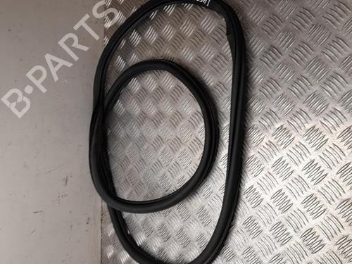 rubber-door-seal-vw-polo-vi-aw1-bz1-ae1-2017-37548301 main image