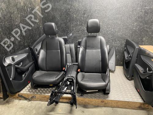Used Seats set Seats set MERCEDES-BENZ E-CLASS T-Model (S213) E 220 d (213.204) (200 hp) 39733920 39733920