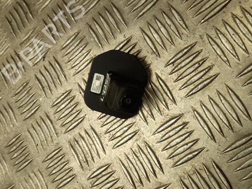 camera-nissan-juke-f16_-2019-37547884 main image