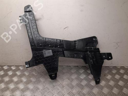Used Rear bumper bracket TESLA MODEL X (5YJX) P90D AWD (772 hp) 28945542
