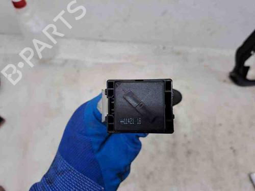 Used Electronic module BMW 5 Touring (F11) 525 d (218 hp) 28915381