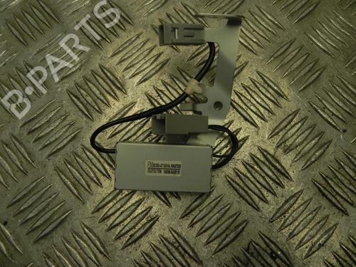 Antenne/Base Antenne/Base TOYOTA PRIUS (_W5_) 1.8 Hybrid (ZVW50, ZVW50_, ZVW51_, ZVW50R, ZVW51) (122 hp) 37543570 37543570