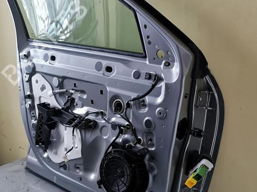Left front door OPEL CORSA F (P2JO) 1.5 (68) | BP28942550C2 