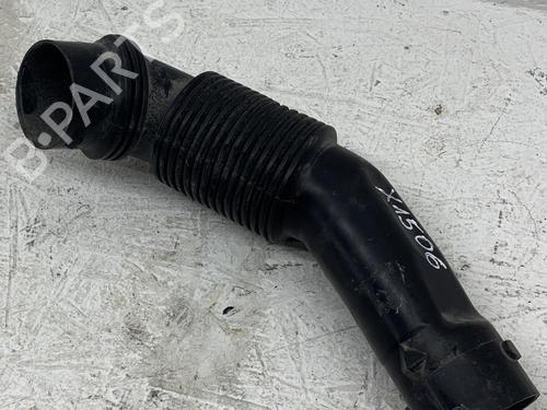 Used Pipe CITROËN C4 CACTUS 1.2 THP 110 (110 hp) 28910735