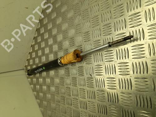 Used Right rear shock absorber TOYOTA YARIS (_P13_) 1.5 Hybrid (NHP130_) (101 hp) 28913089