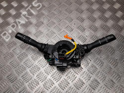 Used Steering column stalk TOYOTA YARIS (_P13_) 1.5 Hybrid (NHP130_, NHP130) (101 hp) 28935073