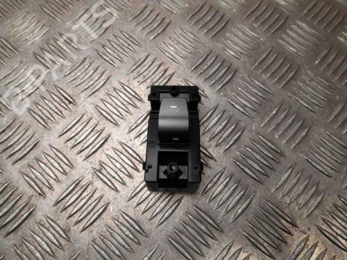 Used Right front window switch HYUNDAI IONIQ (AE) 1.6 GDI Hybrid (105 hp) 28938596